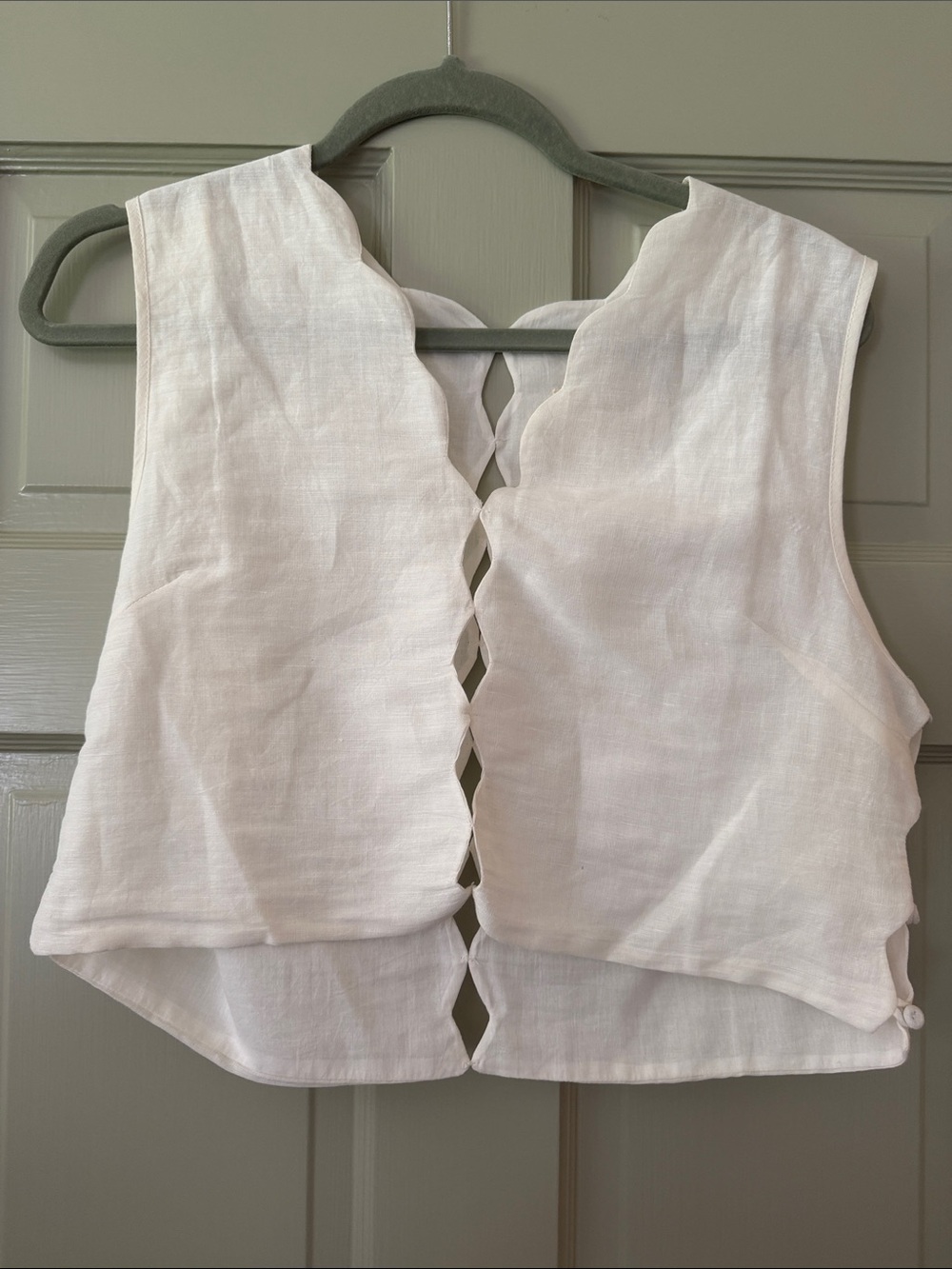 Scallop-Edge White Linen Blend blouse